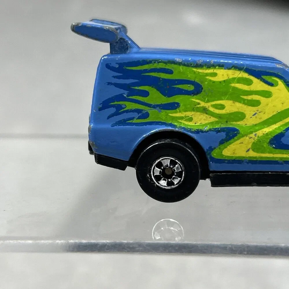 Vintage Hot Wheels Speed Machines Spoiler Sport Blue Black Base BW Malaysia 1983
